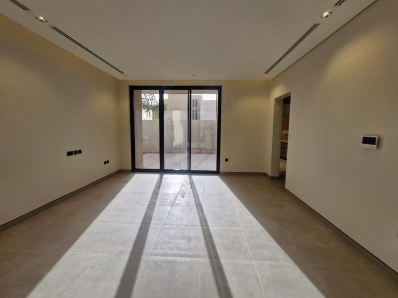 🏡 Luxury Villa for rent in “Atual Roshn” – Modern Design with Elie Saab Signature Touch - Image 6
