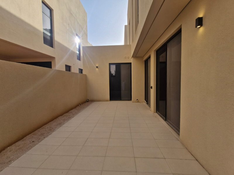 **Luxury Villa for rent in Ewan District, Roshan Front 🏡** - Image 15