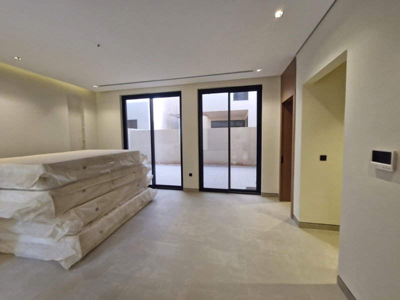 **Luxury Villa for rent in Ewan District, Roshan Front 🏡** - Image 18