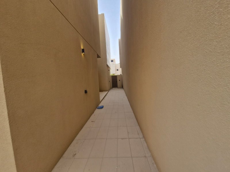 **Luxury Villa for rent in Ewan District, Roshan Front 🏡** - Image 23