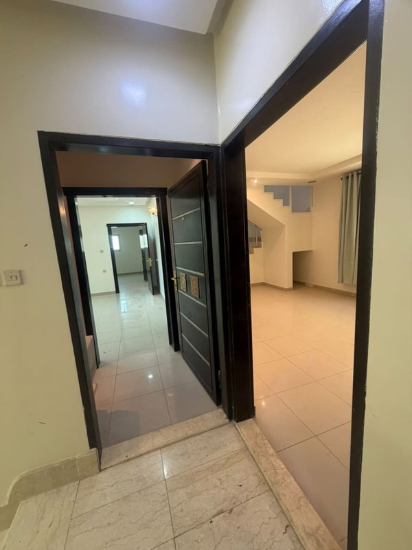 🏡 Spacious Apartment for Rent – Al Salam District - Image 4