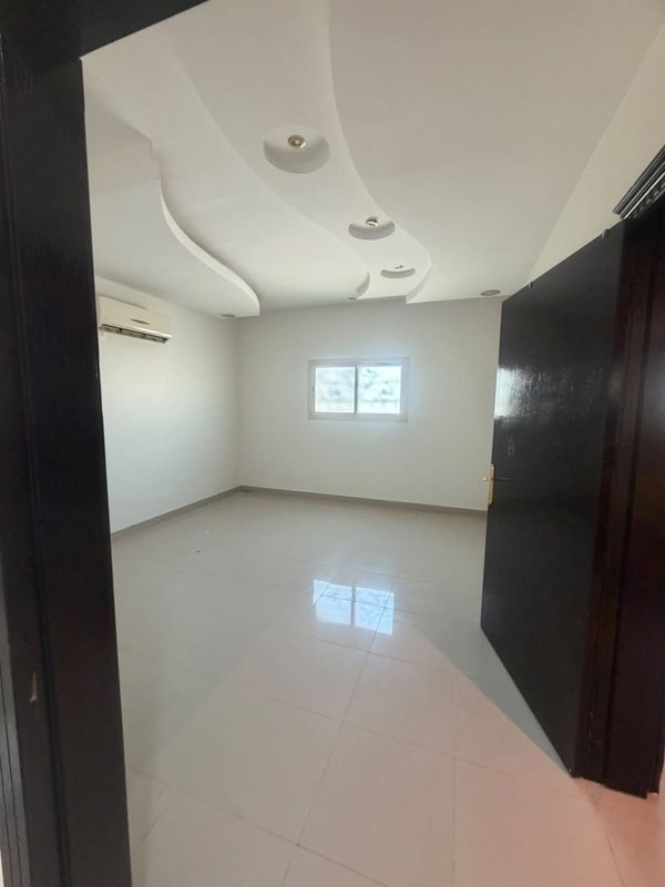 🏡 Spacious Apartment for Rent – Al Salam District - Image 6
