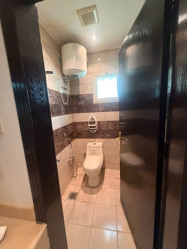 🏡 Spacious Apartment for Rent – Al Salam District - Image 10