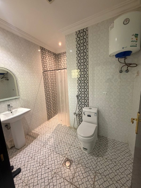 🏡 Spacious Apartment for Rent – Al Salam District - Image 7