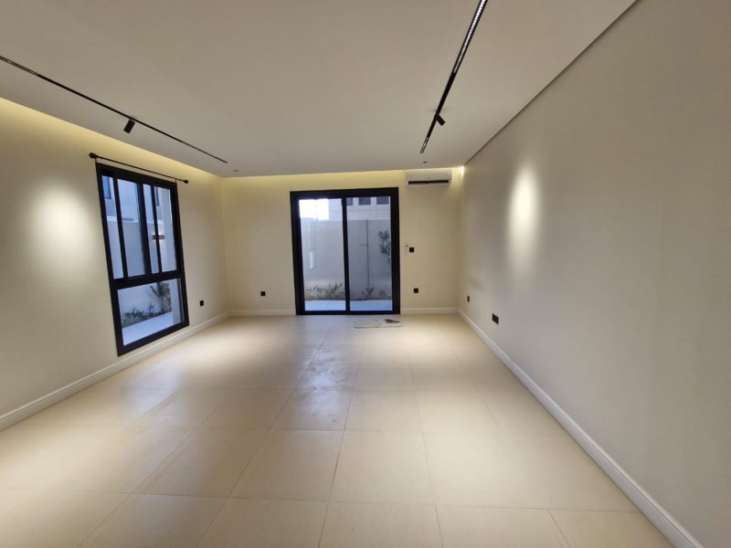 Luxury Duplex in Sedra (Roshn) – Modern Elegance Redefined - Image 5