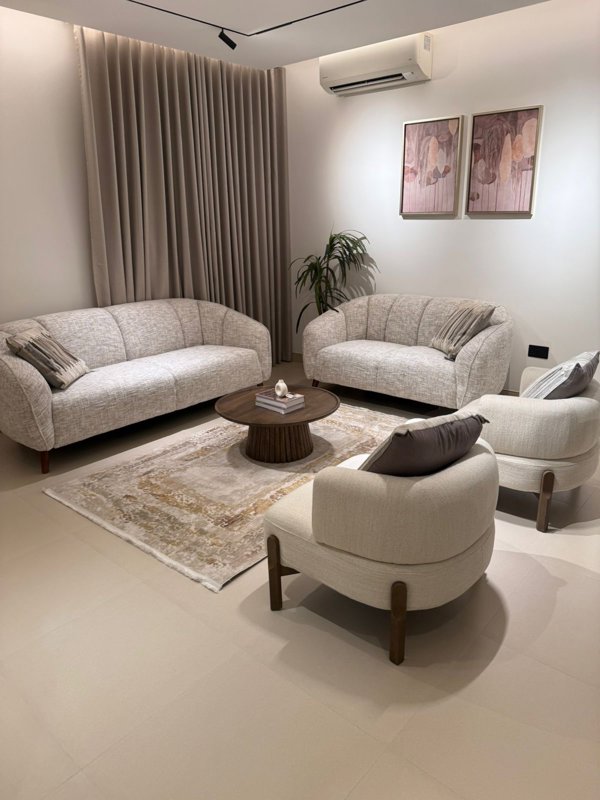 🏡 *Modern Townhouse fully furnished for Rent in Sedra (Roshn) – Stylish & Family-Friendly* 👨‍👩‍👧‍👦 - Image 9