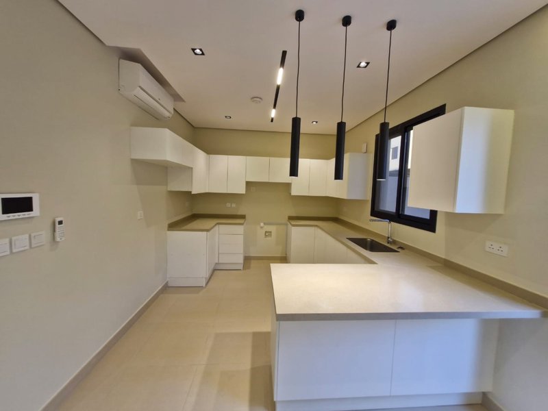 🏡 *Modern Townhouse for Rent in Sedra (Roshn) – Stylish & Family-Friendly* 👨‍👩‍👧‍👦 - Image 10