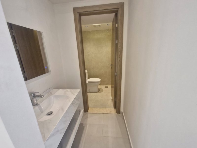 🏡 Brand-New Villa for Rent in Al Khuzam ✨ - Image 12