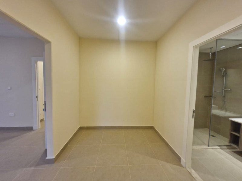🏡 Villa for Rent – VL2 | Modern Design & Prime Location - Image 8