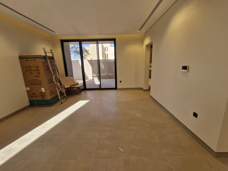 🏡 Luxury Villa for Rent in Ewan Sedra 2 (Tuwaiq Villa) – Roshn Front - Image 3