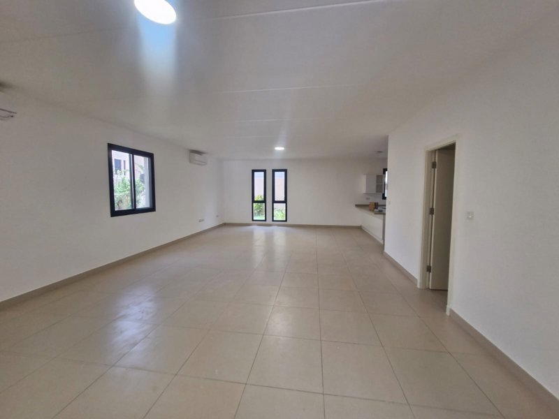 🏰 *Modern Luxury Villa for Sale in Sidra District – Roshn*   - Image 5