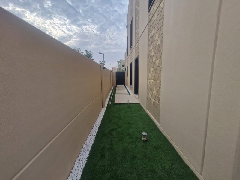 🏡 Villa for Rent – VL2 | Modern Design & Prime Location - Image 8