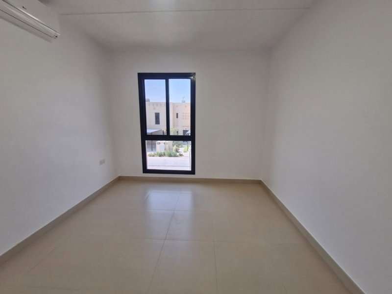 🏰 **Modern Luxury Villa | Sidra District – Roshn**   - Image 9