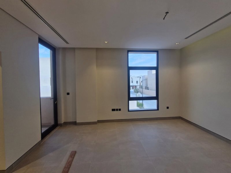 🏡 Luxury Villa for Rent | Tuwaiq Villa – Ewan Sedra 2 | Roshn Front - Image 12