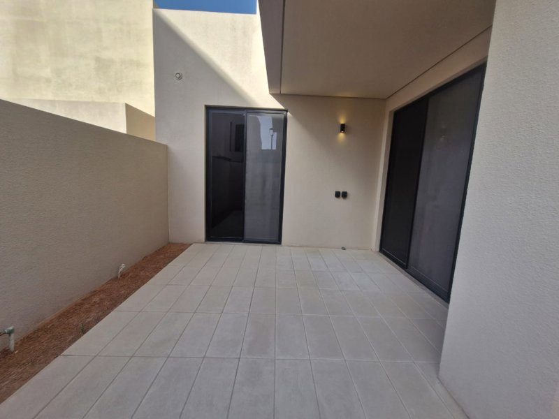 🏡 Luxury Villa for Sale | Tuwaiq Villa – Ewan Sedra 2 | Roshn Front - Image 18