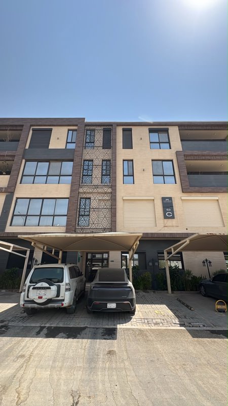 Fully Furnished Ground-Floor Apartment for Rent 🏡 Al Qirawan District
