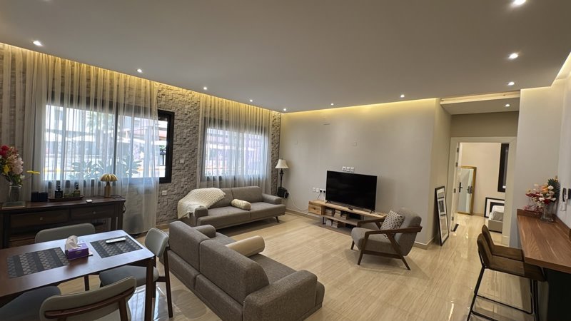 Fully Furnished Ground-Floor Apartment for Rent 🏡 Al Qirawan District - Image 5