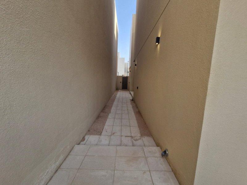 ✨ Luxury Villa in Roshn Rital – ✨ 📐 Total Area: 300 sqm - Image 16
