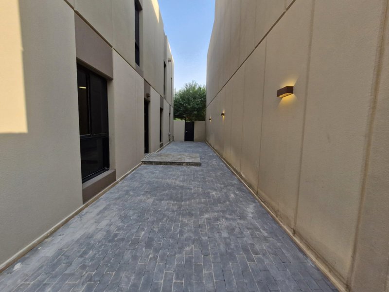 🏡 *Luxury Villa in Sedra – Roshn*   ✨ 300 m² Modern Villa | Elegance Meets Functionality   - Image 8