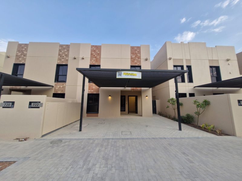 🏡 Duplex for Rent – DP4 | Modern Design & Prime Location ✨