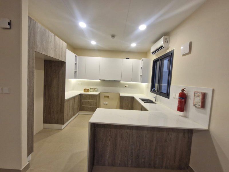 🏡 Duplex for Rent – DP4 | Modern Design & Prime Location ✨ - Image 4