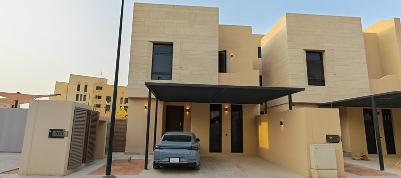 🏡 Tuwaiq Villa for Rent | Ewan Sidra – Retal