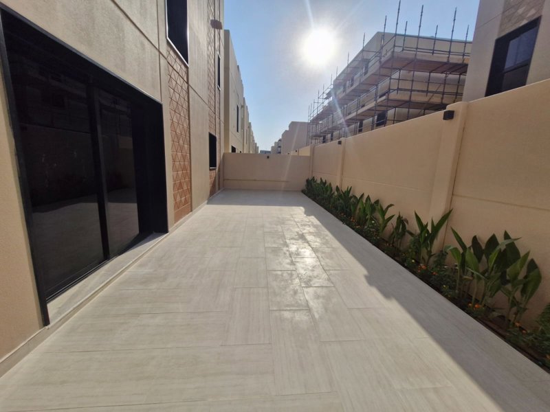 🏡 Villa for rent in Sedra 2 by ROSHN | VL1 - Image 2