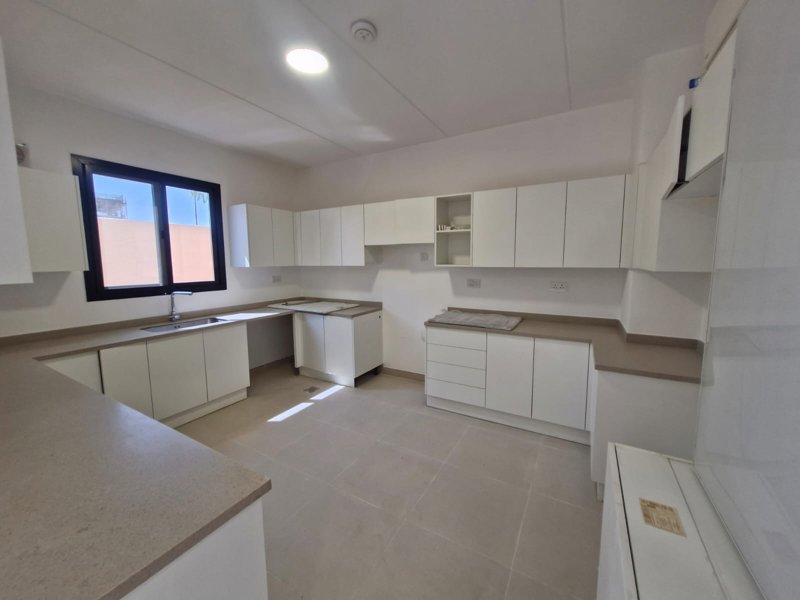 ✨ Luxurious Duplex for Rent in Sedra (Roshn) 🏡 - Image 5