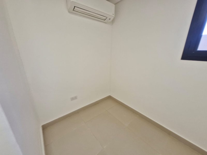 🏰 **Modern Luxury Villa | Sidra District – Roshn**   - Image 11