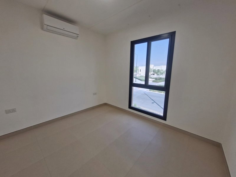 🏡 Luxury Villa for Sale in Sidra (ROSHN) – Corner Villa on Three Streets (South, West & North) - Image 8
