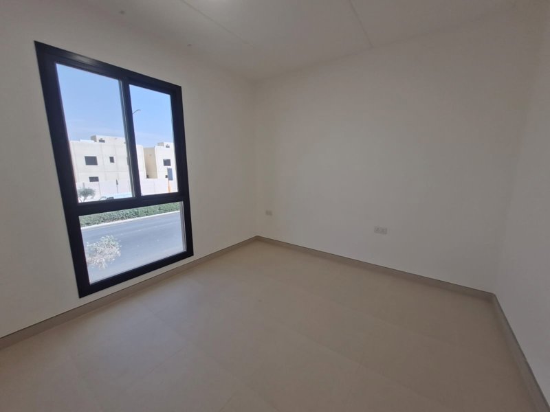 🏡 Luxury Villa for Sale in Sidra (ROSHN) – Corner Villa on Three Streets (South, West & North) - Image 10