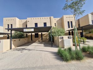  🏡 *Modern Townhouse for Rent in Sedra (Roshn) – Stylish & Family-Friendly* 👨‍👩‍👧‍👦