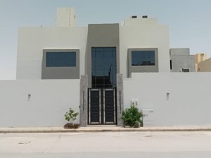 🏡 **Modern Villa for Sale - 660m²**   **Prime Location** in Al-Narjis neighborhood,