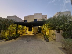 *🏡 Modern Townhouse fully furnished for sale in Sedra (Roshn) – Stylish & Family-Friendly 🌟*  