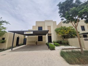 🏰 **Modern Luxury Villa | Sidra District – Roshn**  