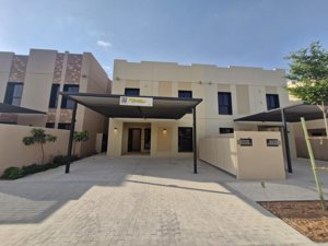 🏡 Duplex for Rent – DP4 | Modern Design & Prime Location ✨