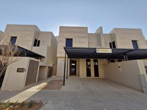 🏡 Luxury Villa for Rent | Tuwaiq Villa – Ewan Sedra 2 | Roshn Front